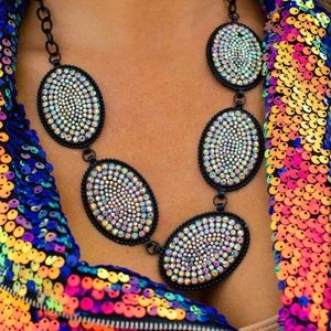 NWT Black Crystal Statement Necklace